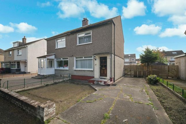 2 bed property, in Bideford Crescent, £170,000