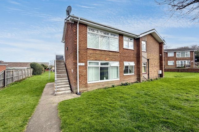1 bed property, in Abington, £20,000