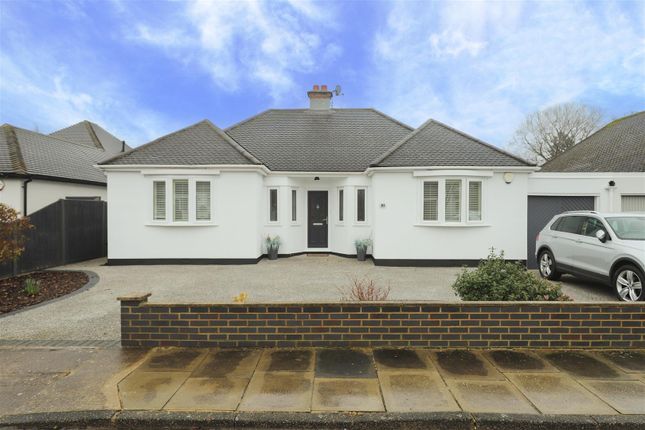 3 bed property, in Brook Drive, £900,000
