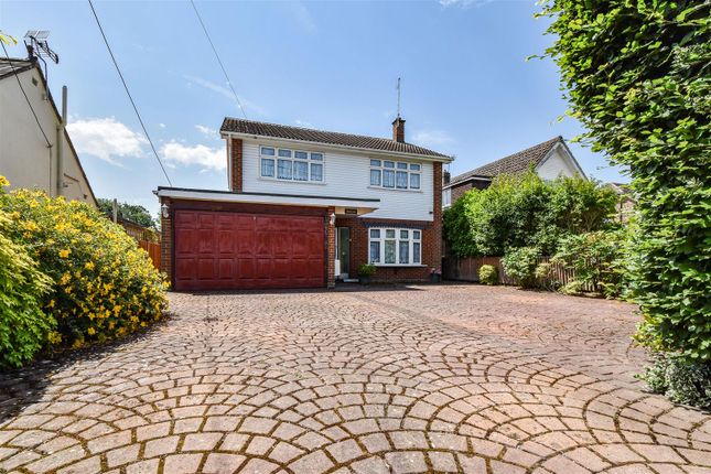 3 bed property, in Wyatts Green Road, £695,000