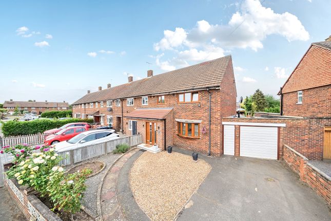 3 bed property, in Cornwall Avenue, £515,000