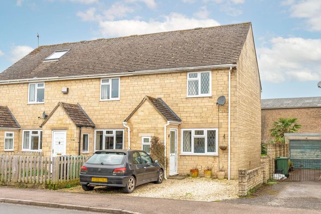 2 bed property, in Roman Way, £350,000