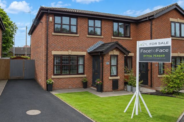 3 bed property, in Edmunds Fold, £259,950