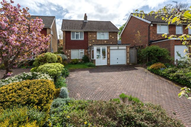 3 bed property, in Glebe Road, £675,000