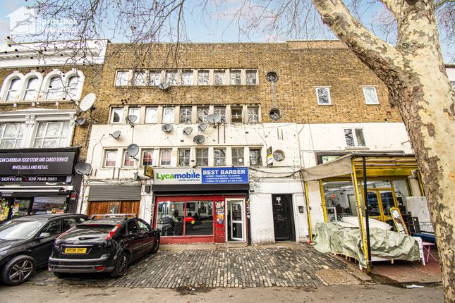 1 bed property, in 317 Barking Road, £110,000