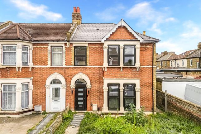 4 bed property, in Airthrie Road, £775,000