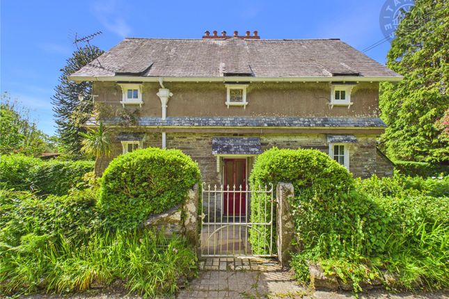 2 bed property, in Doublebois, £290,000