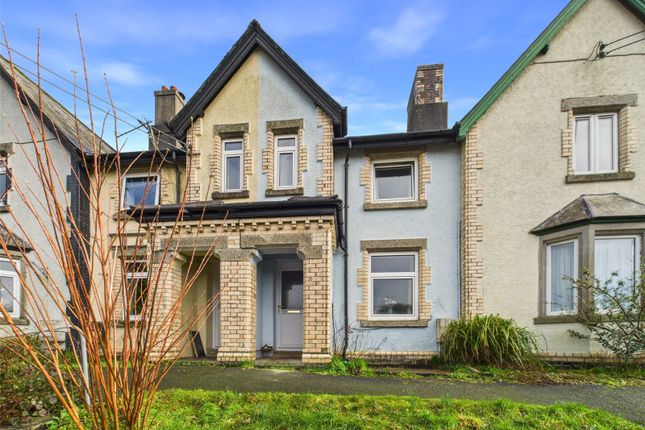 2 bed property, in Trelawny Road, £210,000