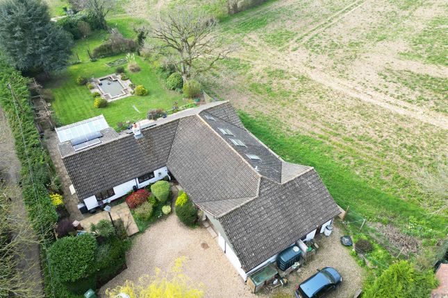 4 bed property, in Woodhouse, £795,000