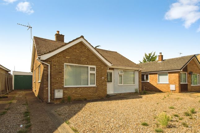 2 bed property, in Lambs Lane, £375,000