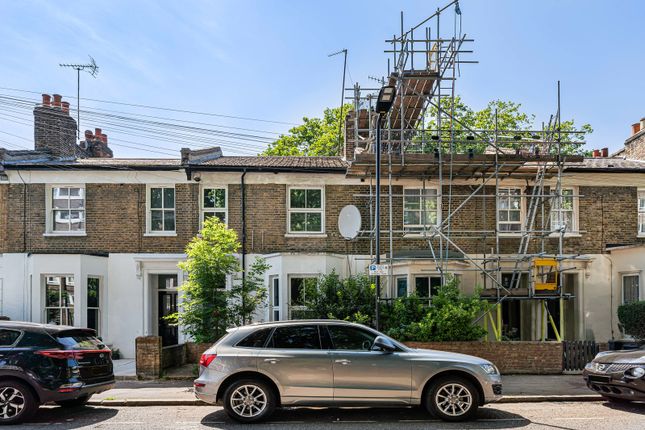 3 bed property, in Chatham Place, £1,050,000