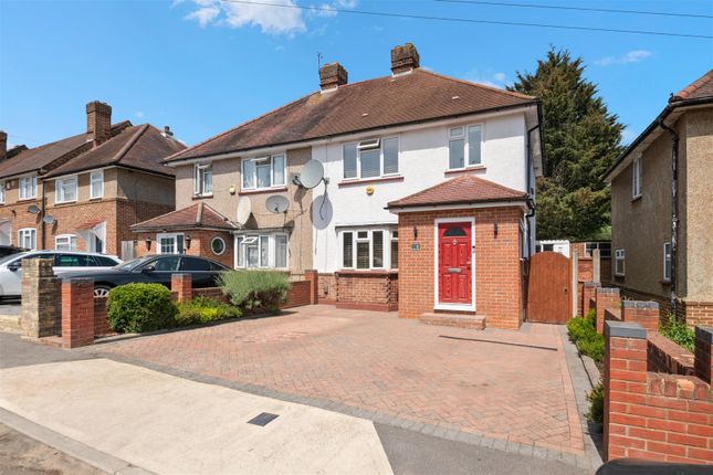 3 bed property, in Lawrence Road, £549,950