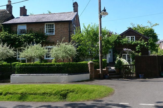 4 bed property, in Milton Lilbourne, £850,000