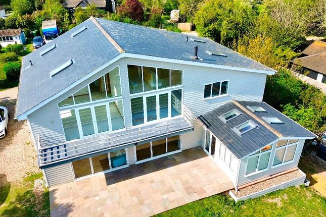 3 bed property, in Smeatons Lane, £1,100,000