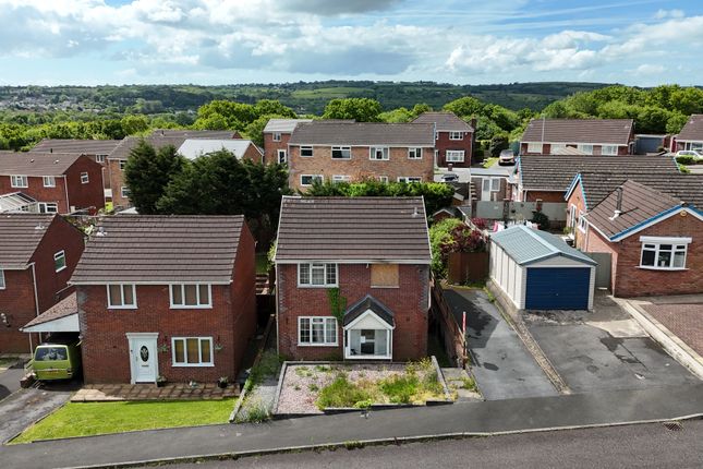 3 bed property, in 4 Crud-Yr-Awel, £125,000