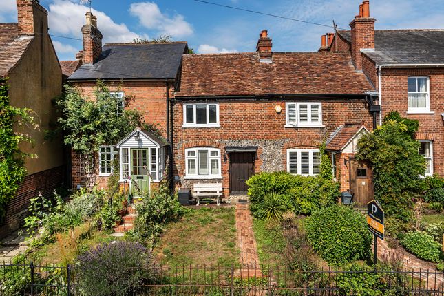3 bed property, in High Street, £450,000
