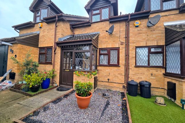 1 bed property, in Westlake Close, £315,000