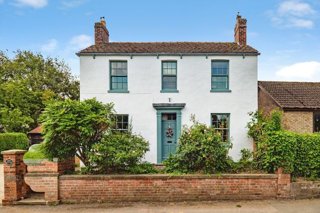 3 bed property, in Catfoss Road, £500,000
