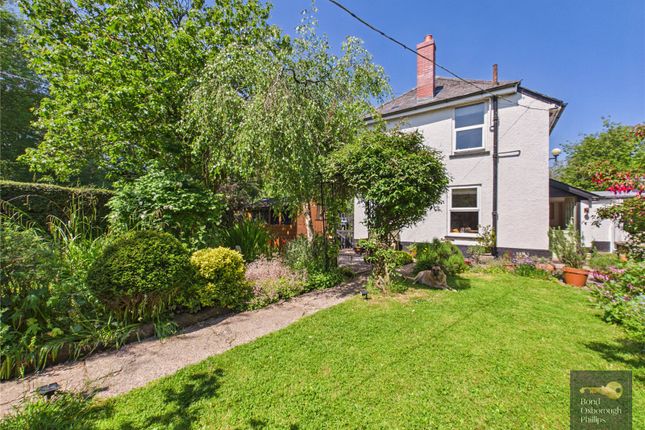 3 bed property, in High Bolham, £425,000