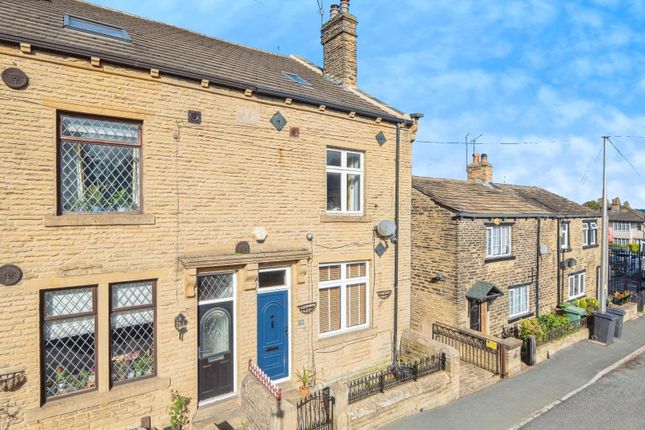 4 bed property, in Occupation Lane, £260,000