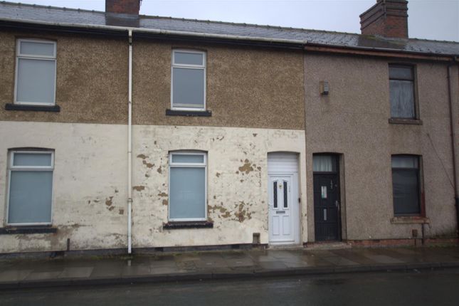 2 bed property, in West View Road, £55,000
