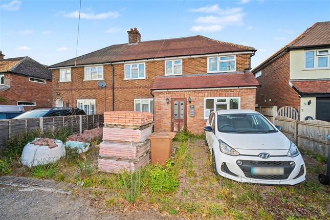 3 bed property, in Wentworth Cottages, £275,000