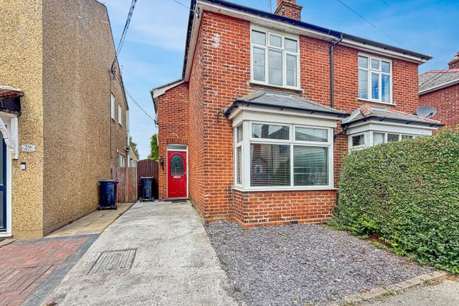 3 bed property, in North Road, £220,000