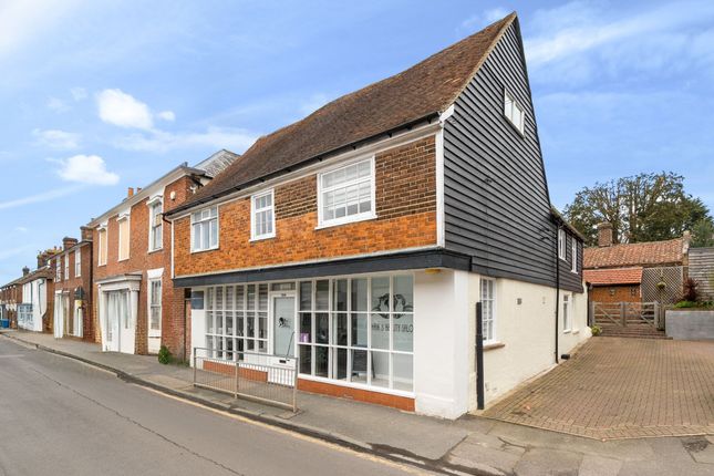 5 bed property, in The Street, £600,000