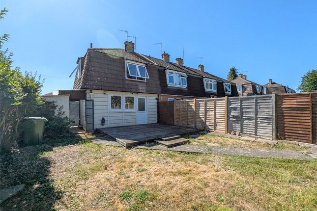 2 bed property, in Queens Road, £190,000