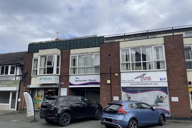 2 bed property, in Pensby Road, £100,000