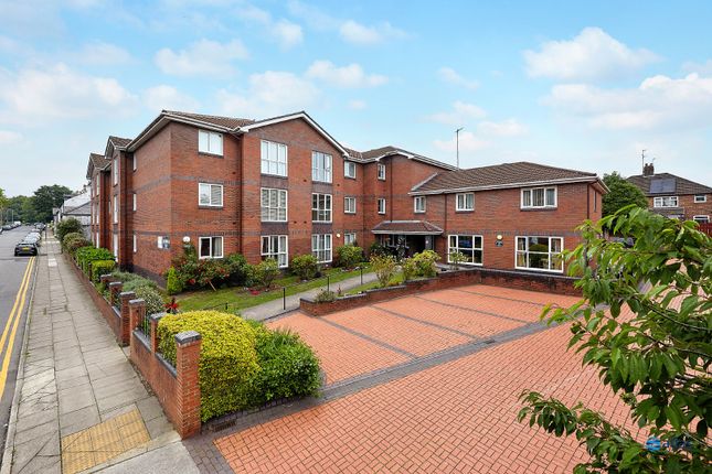 1 bed property, in Aigburth Vale, £75,000