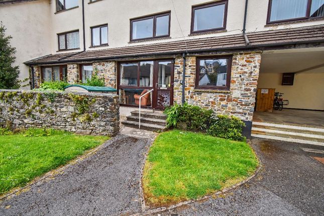 1 bed property, in Jacobs Pool, £125,000