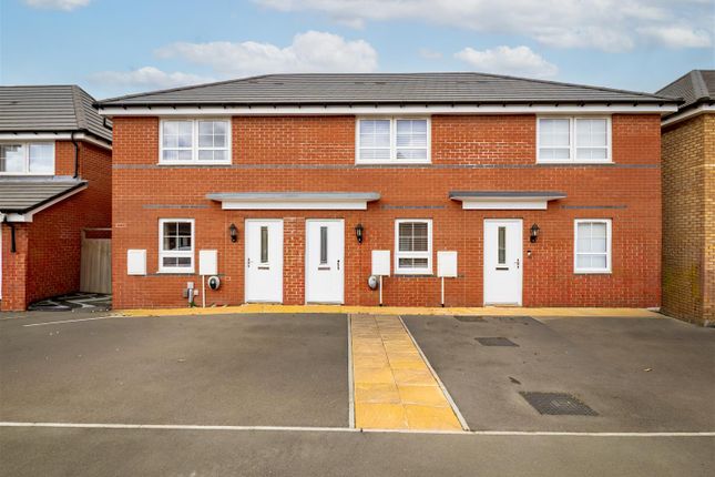 2 bed property, in Brewin Road, £225,000