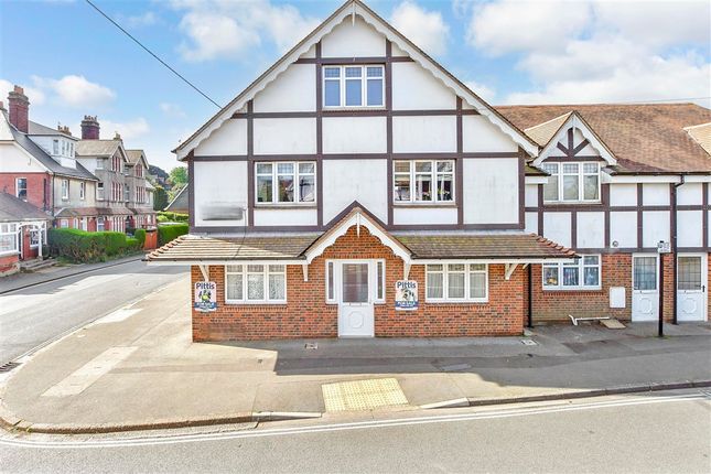 1 bed property, in Granville Road, £90,000