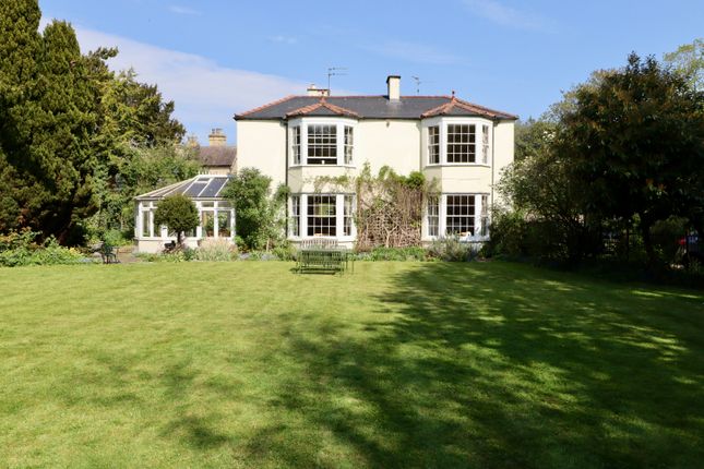4 bed property, in Stow Road, £525,000