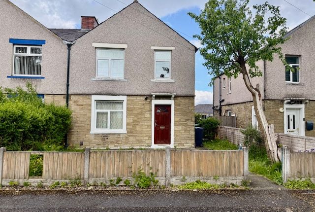 3 bed property, in Broadway Place, £179,999