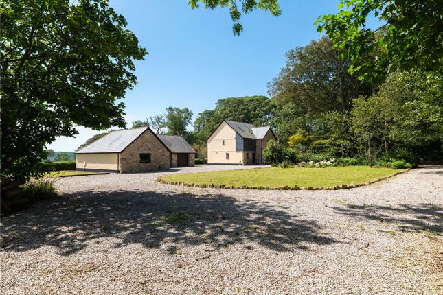 5 bed property, in Praze, £850,000