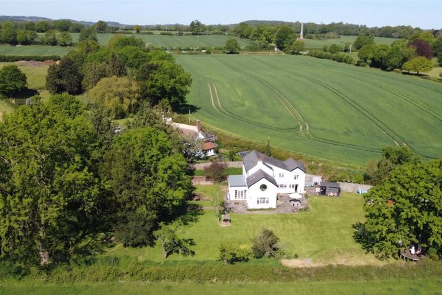 5 bed property, in East Budleigh, £975,000