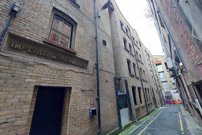 34 bed property, in Davies Street, £850,000