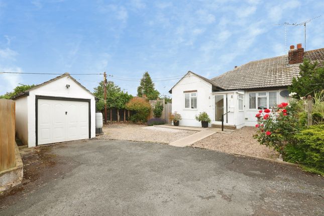 3 bed property, in Kitchener Road, £360,000