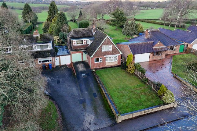 3 bed property, in Upper Way, £575,000