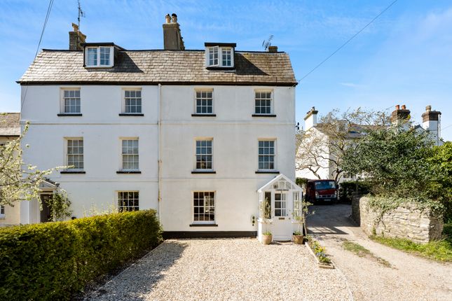 5 bed property, in South Walks Road, £950,000