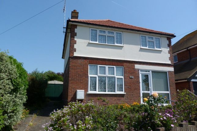 3 bed property, in Cumberland Avenue, £475,000
