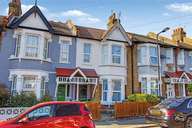 3 bed property, in Canterbury Road, £615,000