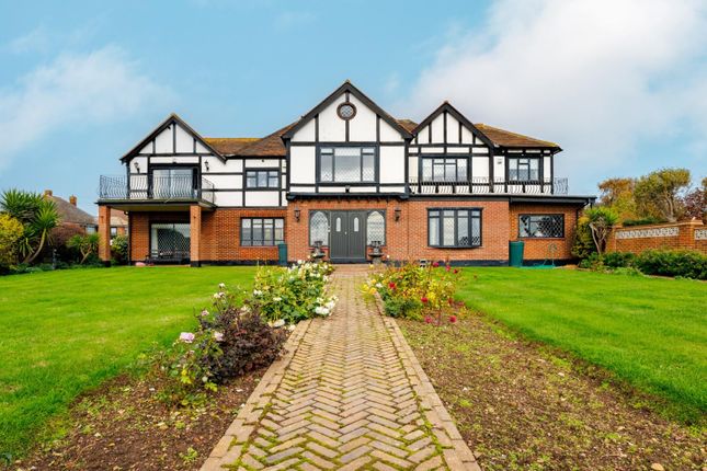 5 bed property, in Thorpe Esplanade, £2,200,000