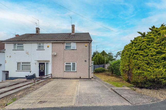 2 bed property, in Hungerford Walk, £290,000