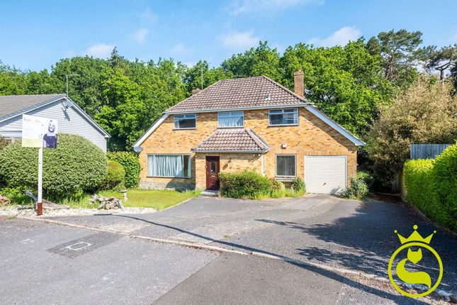 3 bed property, in Hurst Hill, £800,000