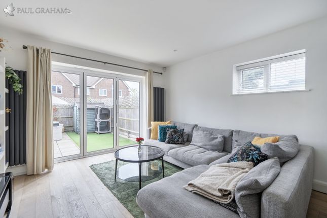 2 bed property, in Cowper Avenue, £500,000