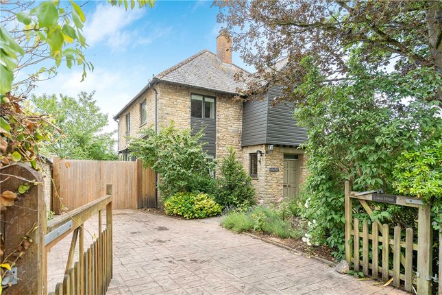 4 bed property, in High Street, £925,000