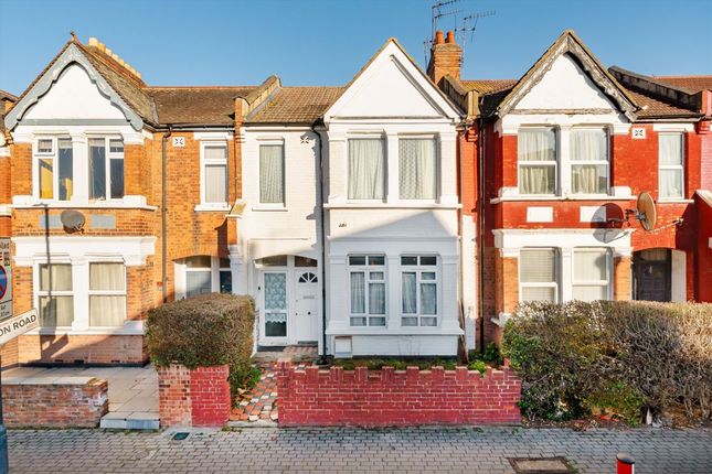 3 bed property, in Drayton Road, £350,000